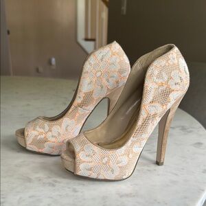 Shi by JOURNEYS Cream Lace Heels